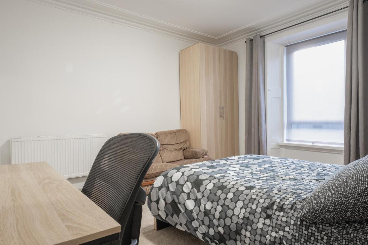 Hutch 2 Bed Apart Aberdeen Buitenkant foto